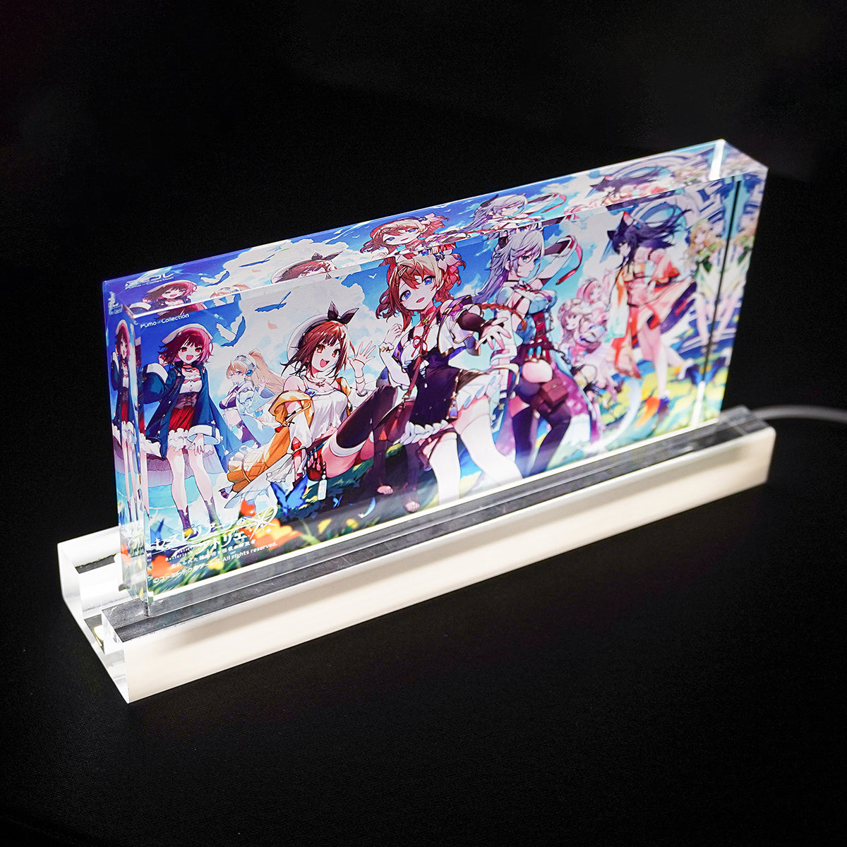 FumoColle x Atelier Lesleyana Acrylic Block with LED Stand - Group Picture of All the Main Characters