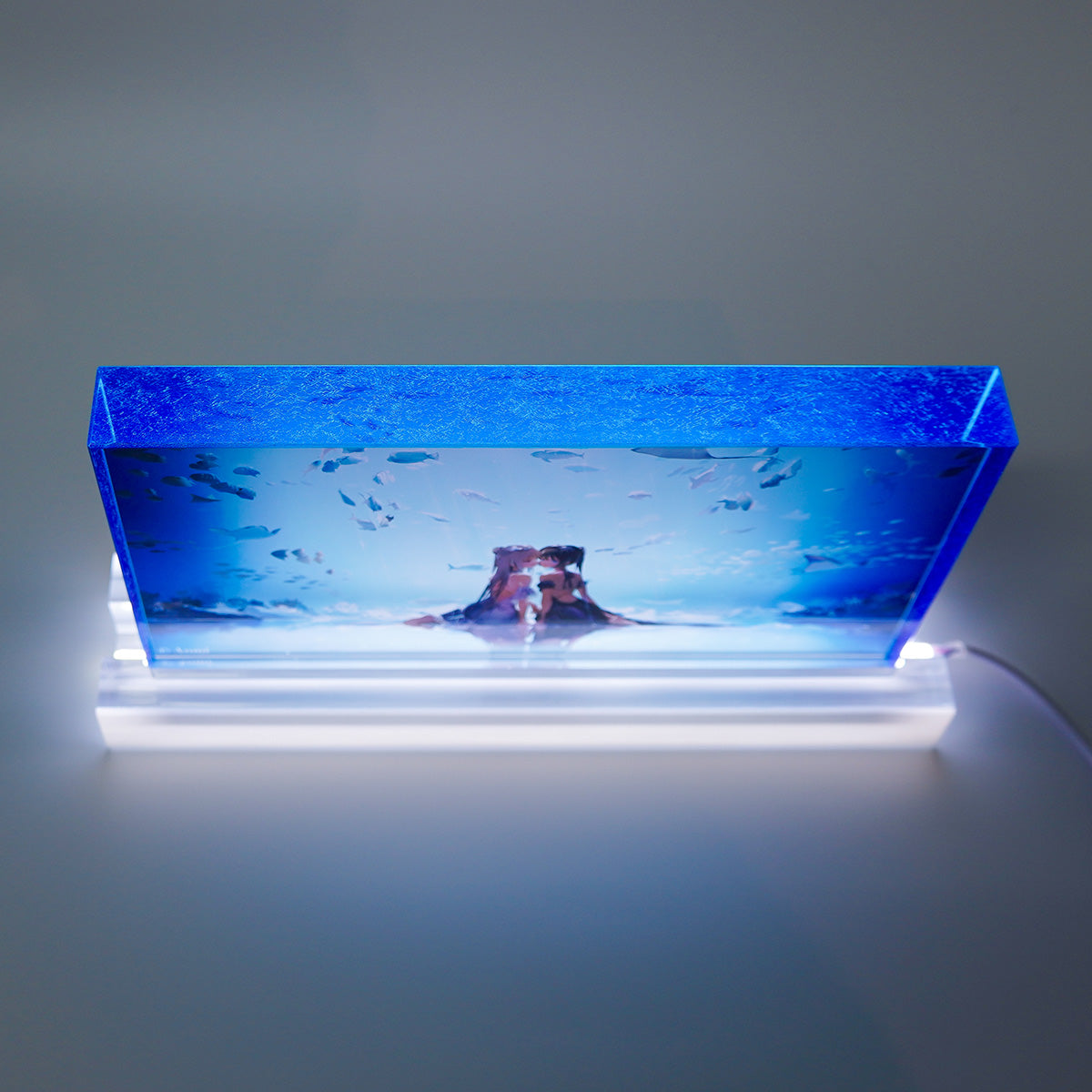 FumoColle x Anmi Acrylic Block with LED Stand - Aquarium Love -