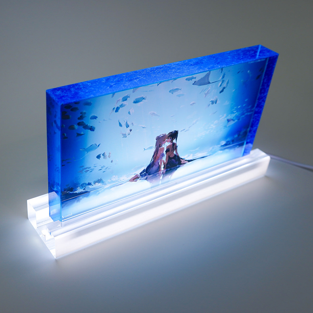 FumoColle x Anmi Acrylic Block with LED Stand - Aquarium Love -