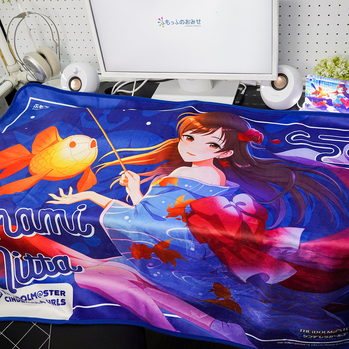 FumoColle x THE IDOLM@STER Cinderella Girls Blanket Minami Nitta