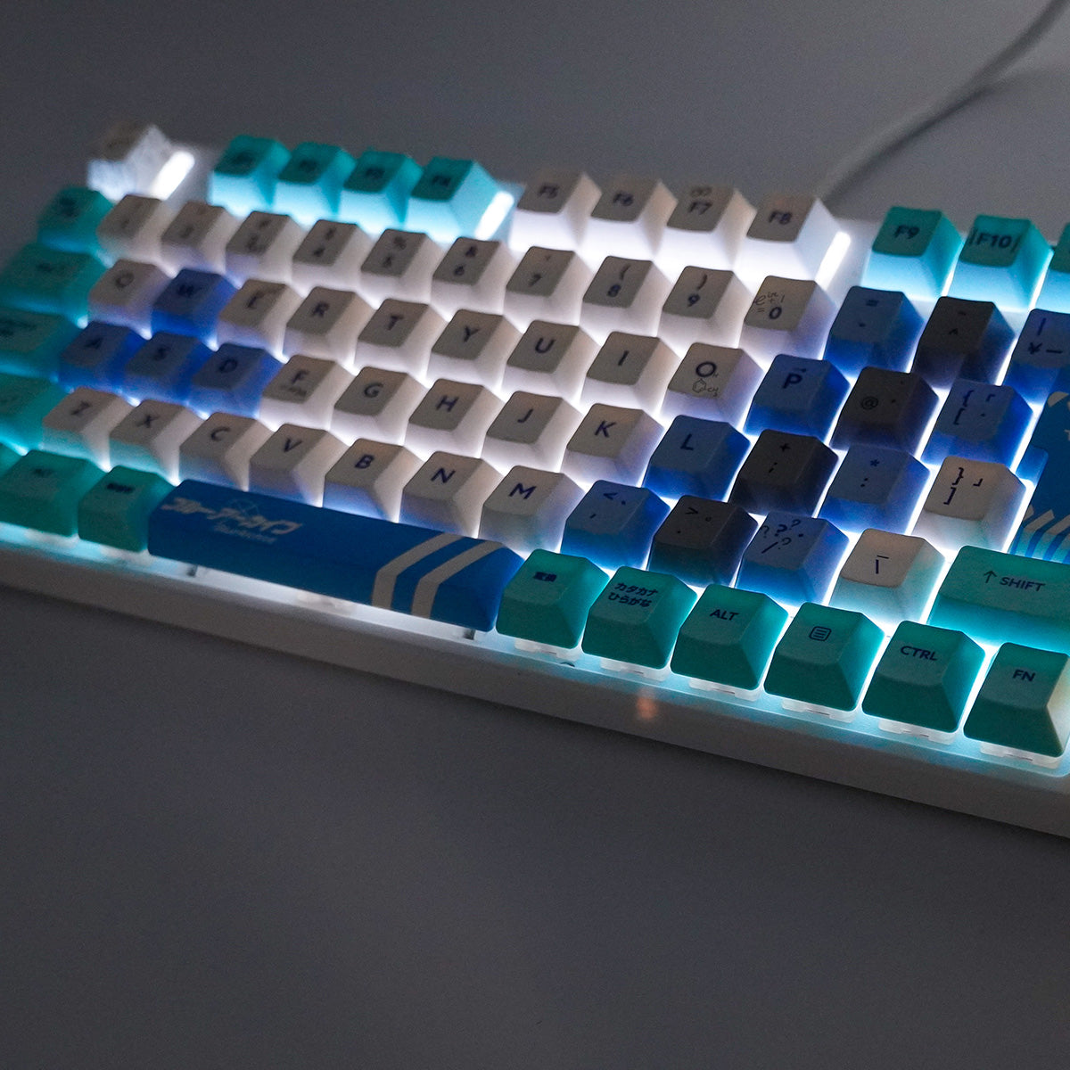 ブルーアーカイブ × ふもコレ キーボード ミレニアムサイエンススクール VARMILO 日本語配列 80%