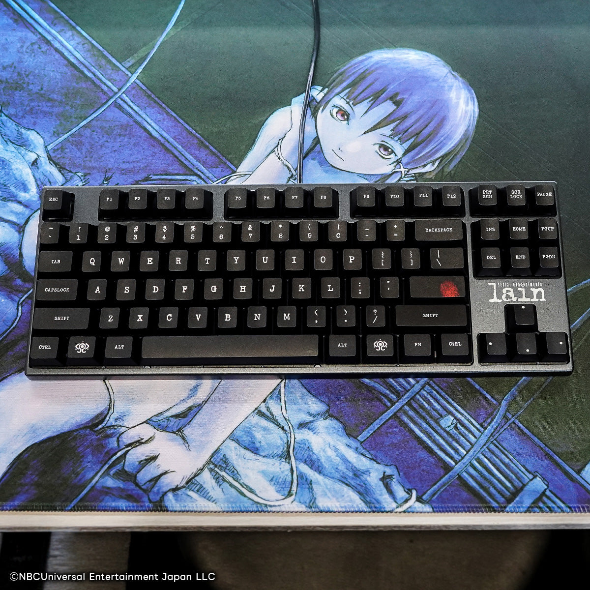 serial experiments lain × ふもコレ キーボード (VARMILO) 英語配列