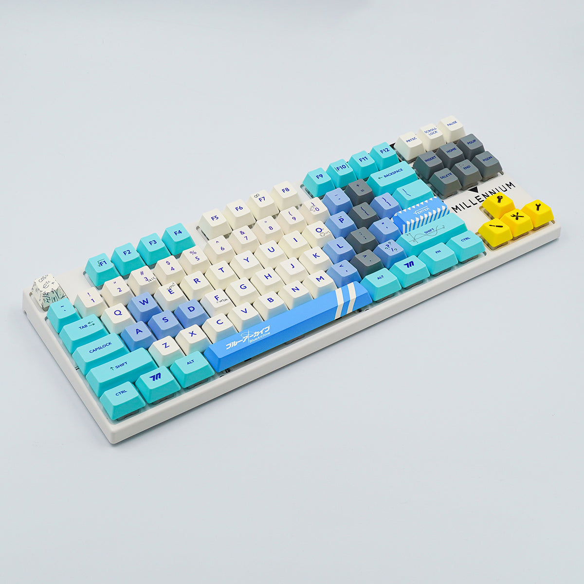 ふもコレ×ブルーアーカイブ キーボード ミレニアムサイエンススクール 英語配列